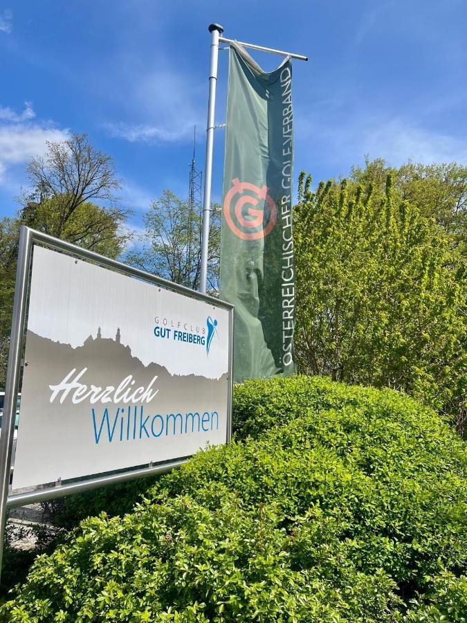 Golf-Appartement Gleisdorf Kültér fotó
